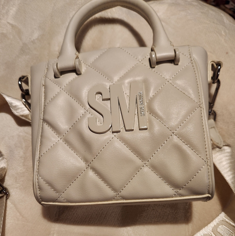 Quilted White Handbag